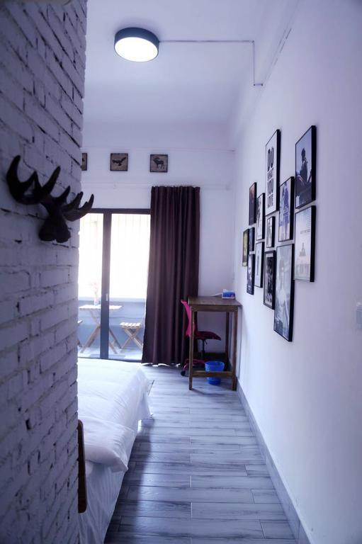 Zhaohuaxishi Youth Hostel Canton Extérieur photo